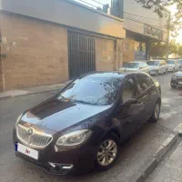 برلیانس ۳۳۰ مدل ۹۴ بدون رنگ درجه یک