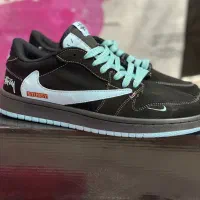 نایک|کیف، کفش، کمربند|هشتگرد, هشتگرد قدیم|دیوار