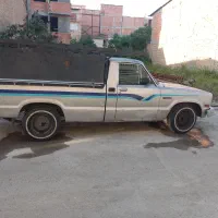 نیازمند کاسب برای بساط کردن میوه