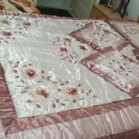 روتختی ساتن کاملا نو دو عدد کوسن ودو عدد رو بالشی|سرویس روتختی|مشهد, امیریه|دیوار