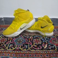 کفش ورزشی  والیبال