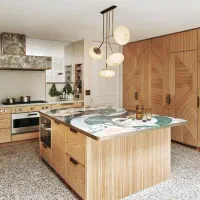 تنها دونبش نئوکلاسیک ۲۰۵متری منطقه،جنوبی طبقه آخر