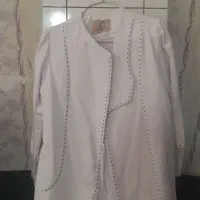 مانتو|لباس|تربت جام, بوستان وحدت|دیوار