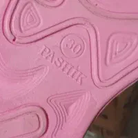 کفش کرومی بچگانه|کفش و لباس بچه|بندر انزلی, لیچارگی حسن رود|دیوار