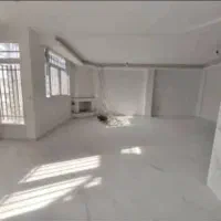 ۱۰۰ متر اداری، بر گلبرگ غربی، با پارکینگ و آسانسور