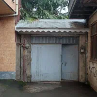 یک دستگاه منزل مسکونی سنددار