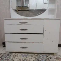 میز آرایش بسیار زیبا