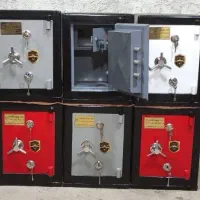 کلکسیونی گاوصندوق نقد اقساط نو استوک کارکرده