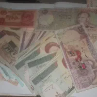 اسکناس های جمهوری وشاهی وخارجی