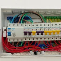 برقکشی ساختمان صفرتاصد،نورپردازی،رفع اتصالی