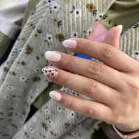 کاشت وترمیم ناخن|خدمات آرایشگری و زیبایی|قم, شهرک امام حسین|دیوار