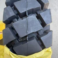 فروش انواع لاستیک بابکت وبیل بکهوولودر وغیره|قطعات یدکی و لوازم جانبی|تهران, امین حضور|دیوار