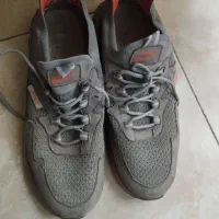 یک جفت کفش اصل