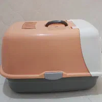 ظرف خاک گربه و خاکش
