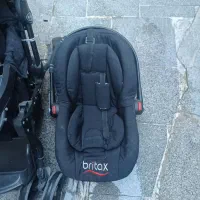 یک عدد کالسکه همراه با کریر|کالسکه و لوازم جانبی|قروه, |دیوار