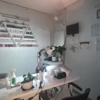 اجاره-میز-ناخن