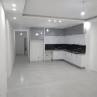 آپارتمان ۱۴۵متری / دونبش خیابان ۲۰متری / ۳خواب
