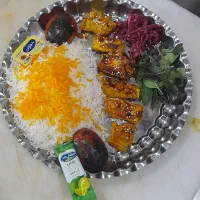 ادمین فعال وظرفشورسالن دار.کمک اشپز