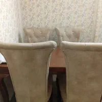 میز غذا خوری چهار نفره همراه چهار صندلی