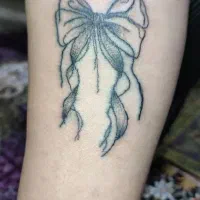 خدمات ارایش وپیرایش