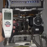 تعمیرات و سرویس تخصصی پکیج و آبگرمکن|خدمات پیشه و مهارت|قزوین, |دیوار