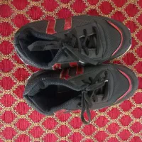 یه جفت کفش بچگانه نو نو سایز۳۲