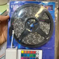 رسیه مولتی کار هفت رنگه پشت جسب دار|ریسه و چراغ تزئینی|قم, چهل درخت|دیوار