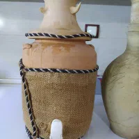 کلمن و کوزه سفالی|صنایع دستی و سایر لوازم تزئینی|اصفهان, عطار نیشابوری|دیوار