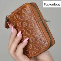 کیف پول زنانه به رنگ قهوه ی گمشده مژدگانی میدهیم