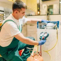 تعمیرات انواع یخچال های صنعتی