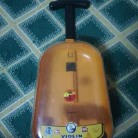 چمدان اسباب بازی