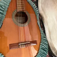 گیتار الحمبرا سری قدیم