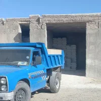 حمل شن ماسه آجر مصالح ساختمانی