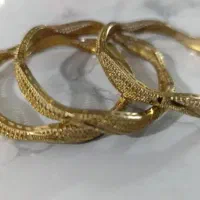 النگو طلا روس