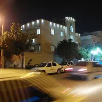 فروش یکجا سه طبقه مسکونی ویک باب مغازه شهرک دارایی|فروش خانه و ویلا|شیراز, شهرک دارایی|دیوار