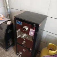 گاو صندوق  تمیز و دوطبقه|ابزارآلات|خمینی‌شهر, |دیوار