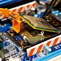 کلینیک تخصصی تعمیرات لپ تاپ + ضمانتنامه کتبی