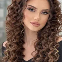 شنیون و میکاپ تخصصی فقط و فقط ۴۰۰|خدمات آرایشگری و زیبایی|بروجرد, |دیوار