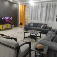 مبل راحتی و ناهار خوری هشت نفره کاملا نو