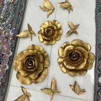 گل ‌پروانه سه تیکه اینه