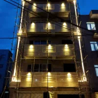 کارگر ساده سنگ کاری و کاشی کاری