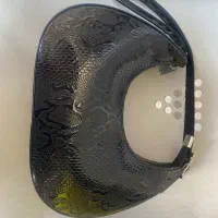 کیف نو فقط ۳۰۰ تومن