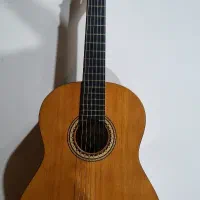 گیتار والنسیا