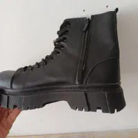 نیم بوت برشکاسایز۴۳|کیف، کفش، کمربند|قم, سراجه (۱۵ خرداد)|دیوار