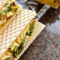 استخدام ویزیتور  مواد غذایی