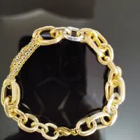 دستبند طرح طلا رنگ ثابت نو