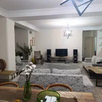 ۱۳۰متر  غرق نور  شمالی رو به نما