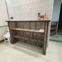 قفسه و میز جزیره ای نیم گرد