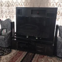میز زیرتلوزیون سالم وتمیز