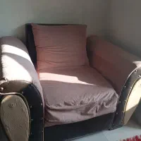 یک دست مبل تخت شو با دو عدد تشک|مبلمان خانگی و میز عسلی|آستارا, |دیوار